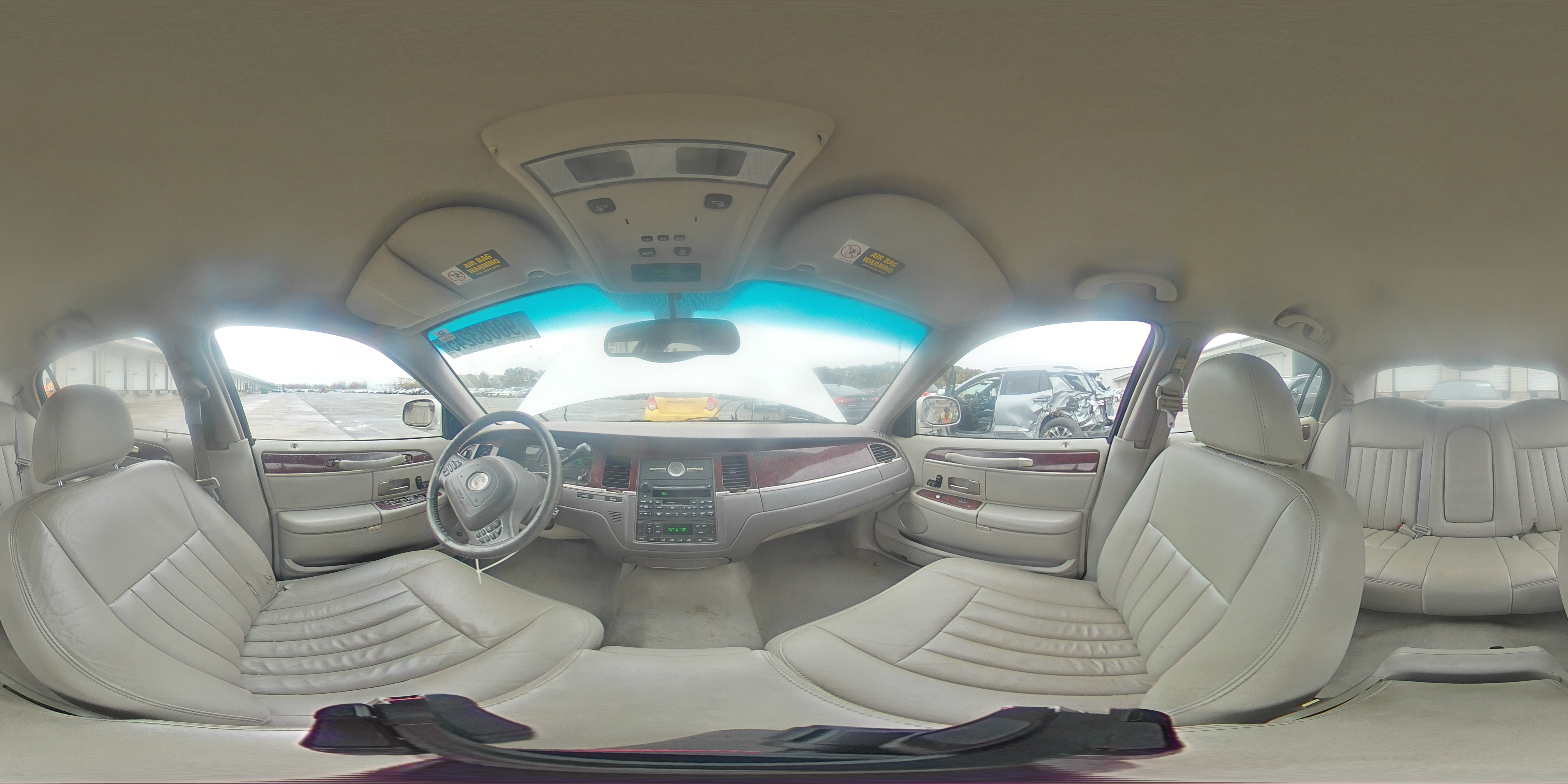 2003 Lincoln Town Car Executive VIN: 1LNHM81W23Y658199 Lot: 90083245