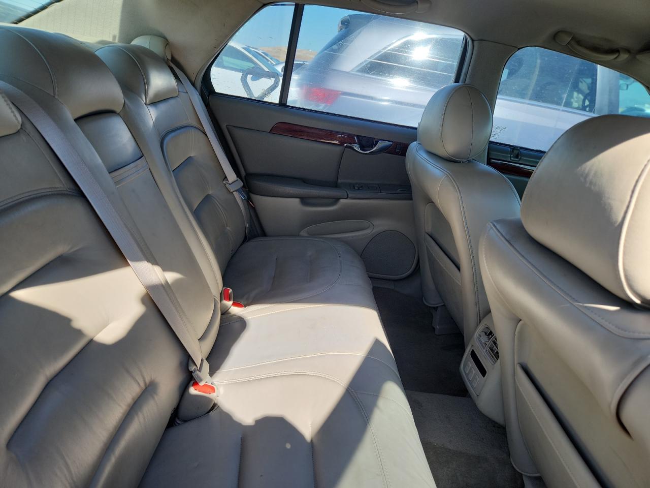 2002 Cadillac Deville VIN: 1G6KD54Y82U137986 Lot: 84654635