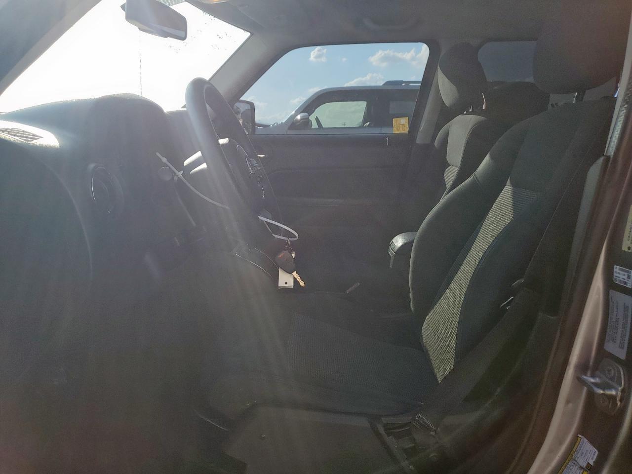 2015 Jeep Patriot Sport VIN: 1C4NJPBA2FD178236 Lot: 85939785