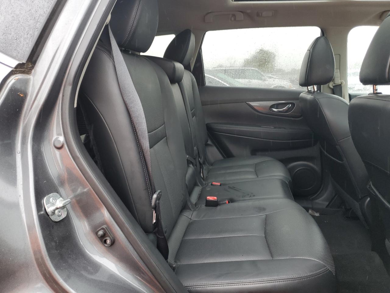 2015 Nissan Rogue S VIN: 5N1AT2MV5FC800731 Lot: 81956415