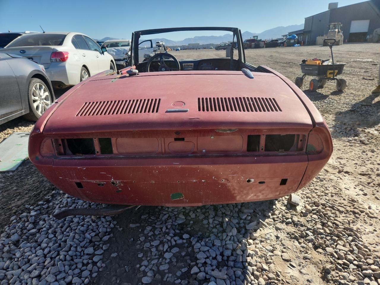 1968 Fiat Spider VIN: 0028811 Lot: 84809035
