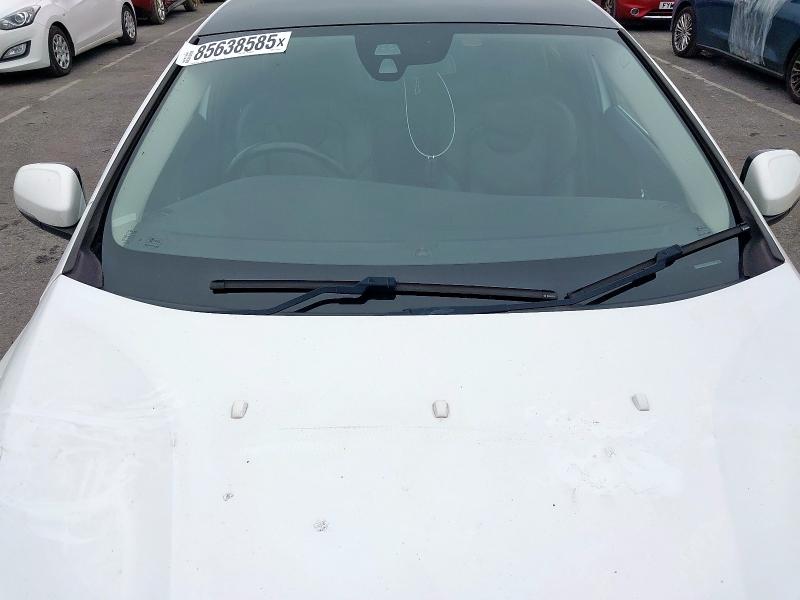 2014 VOLVO V40 D3 SE LUX NAV 5DR GEARTRONIC