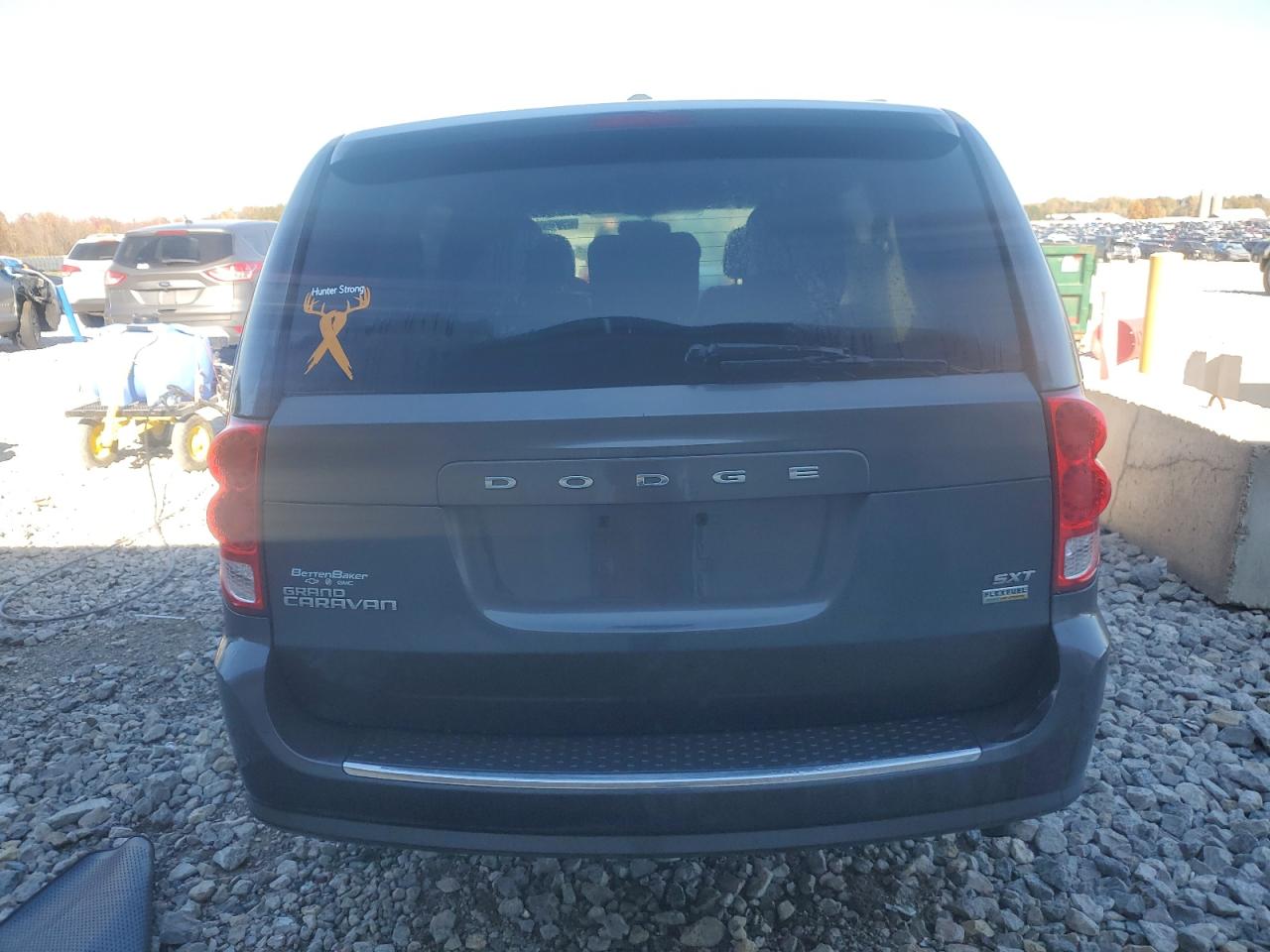 2017 Dodge Grand Caravan Sxt VIN: 2C4RDGCG1HR546076 Lot: 89895745