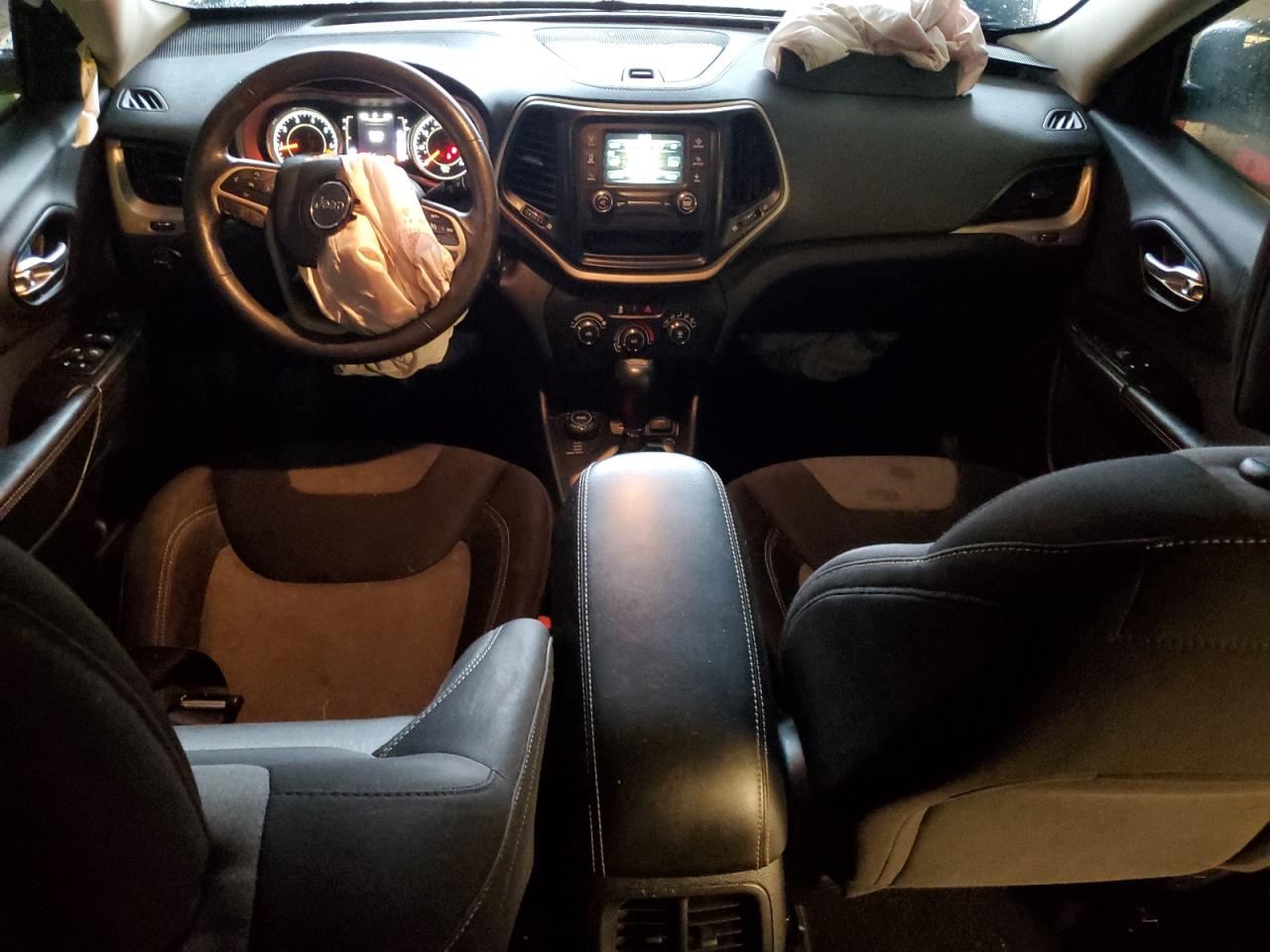 2014 Jeep Cherokee Sport VIN: 1C4PJMAB3EW220045 Lot: 81882285