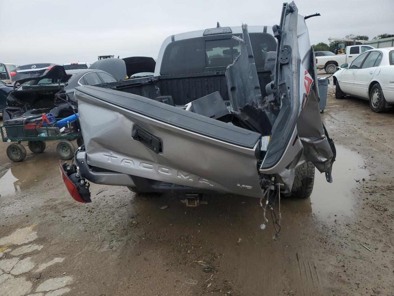 2017 Toyota Tacoma Double Cab VIN: 5TFCZ5AN1HX051438 Lot: 84968065