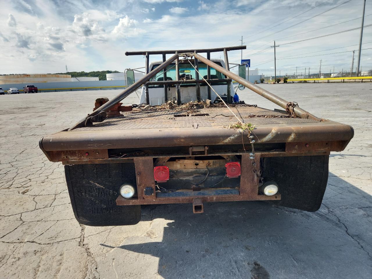 2000 Chevrolet Gmt-400 C3500 VIN: 1GBJC34R3YF426185 Lot: 82289655