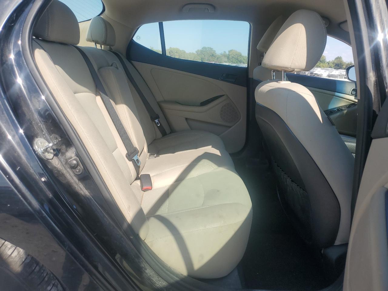 2014 Kia Optima Lx VIN: 5XXGM4A75EG294961 Lot: 84965315