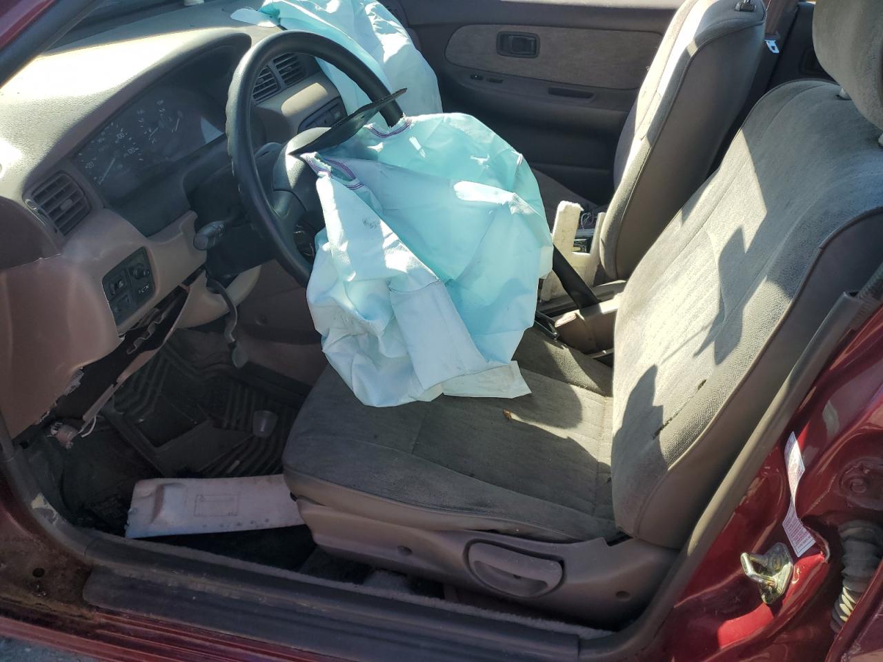 1997 Nissan Sentra Base VIN: 1N4AB41D0VC751439 Lot: 85885705