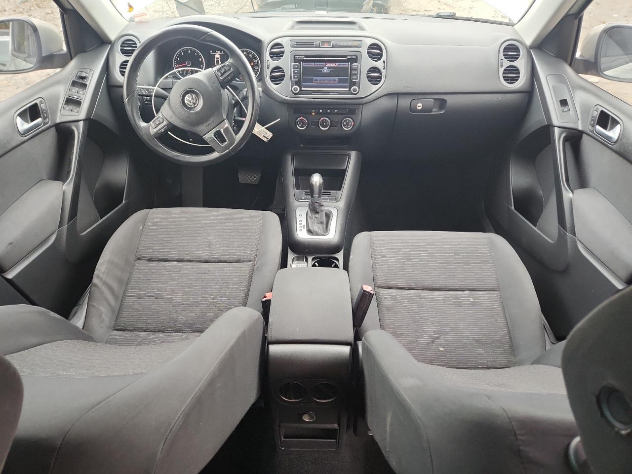 2015 Volkswagen Tiguan S VIN: WVGAV7AX6FW593469 Lot: 90847545