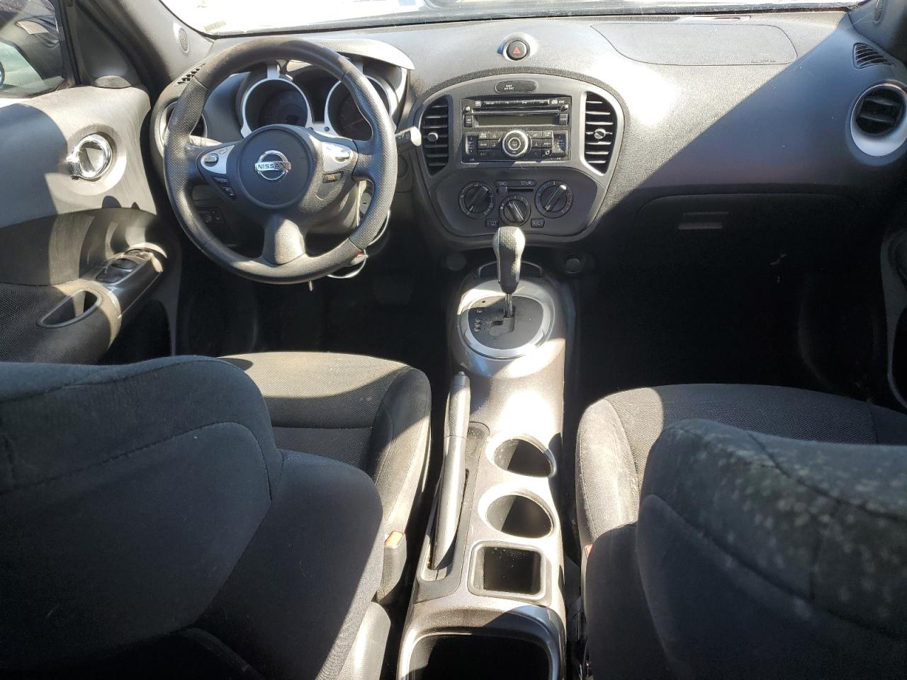 2014 Nissan Juke S VIN: JN8AF5MR4ET350704 Lot: 82398375