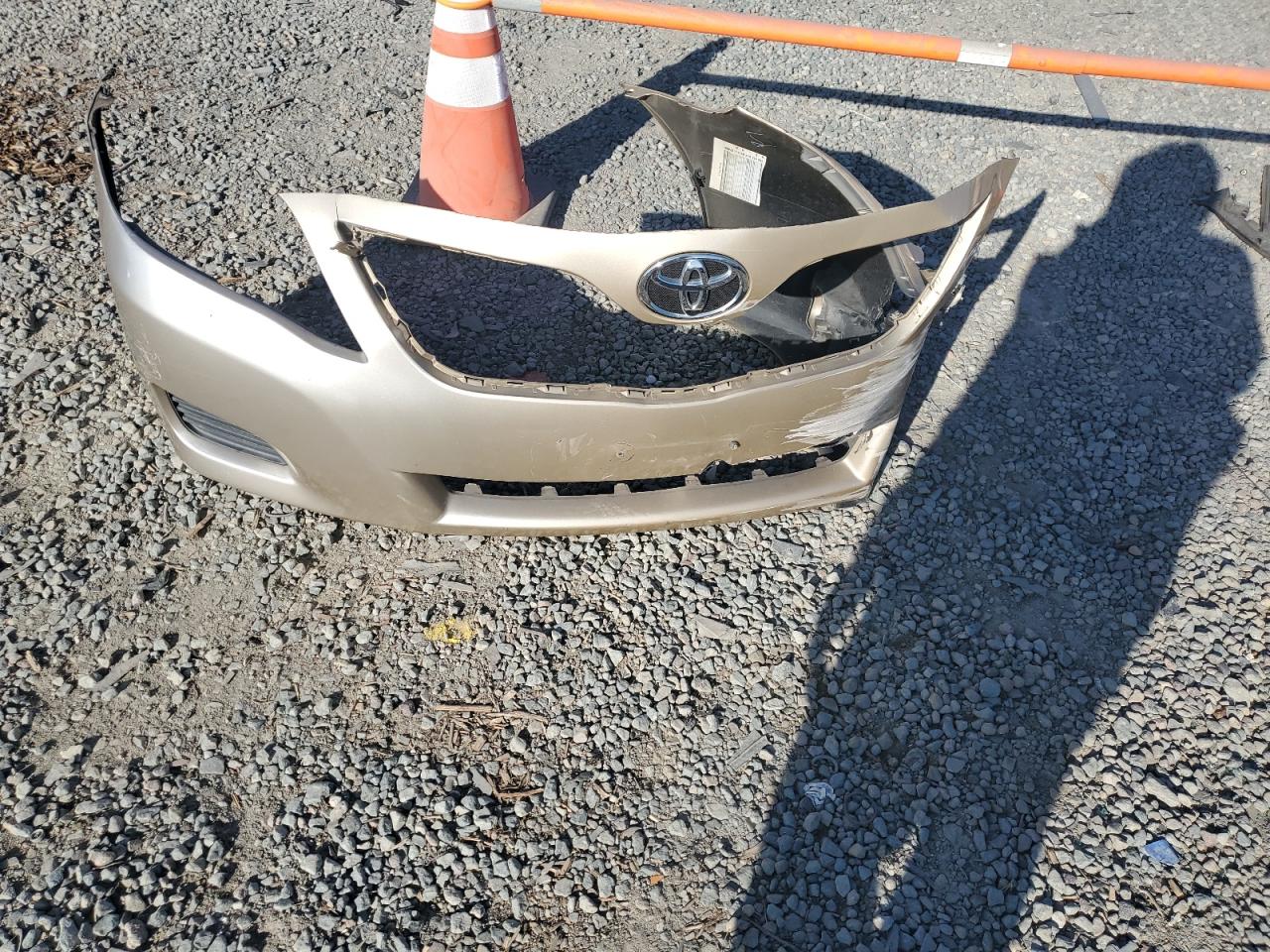 2010 Toyota Camry Base VIN: 4T1BF3EK6AU079036 Lot: 84793275