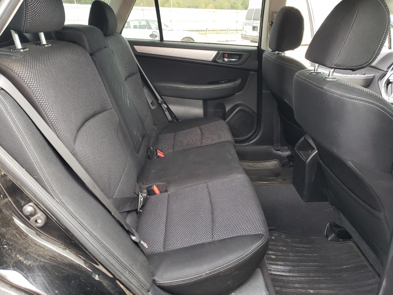 2017 Subaru Outback 2.5I Premium VIN: 4S4BSACC2H3327830 Lot: 84779755