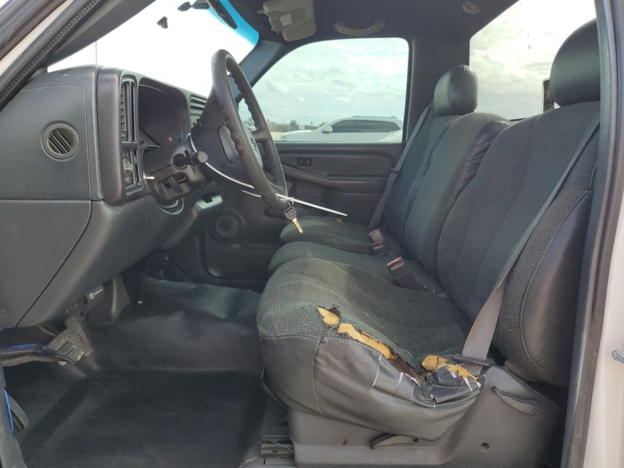 1999 Chevrolet Silverado C1500 VIN: 1GCEC14W4XZ179411 Lot: 86692615