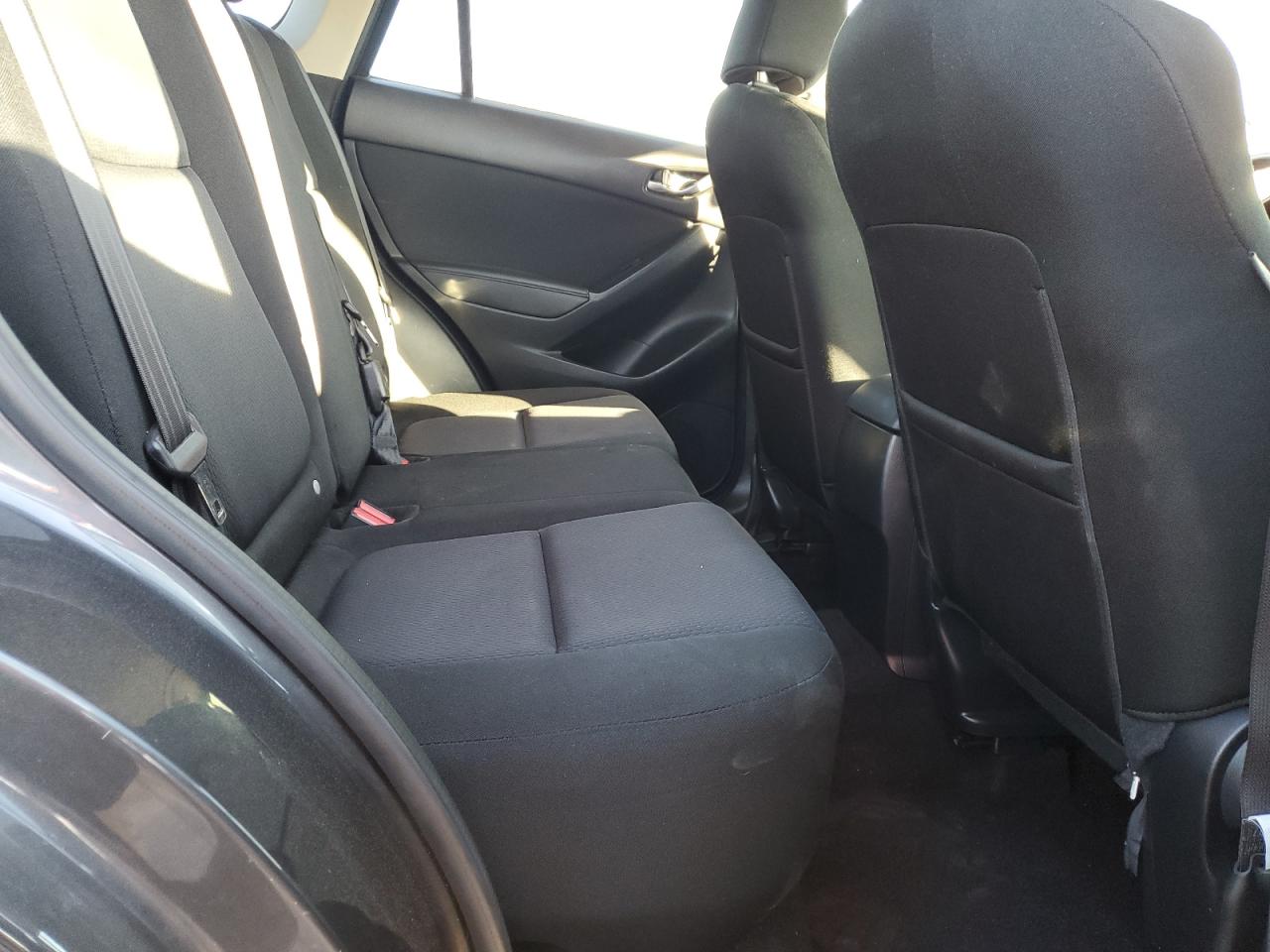 2014 Mazda Cx-5 Sport VIN: JM3KE4BEXE0359218 Lot: 86327765