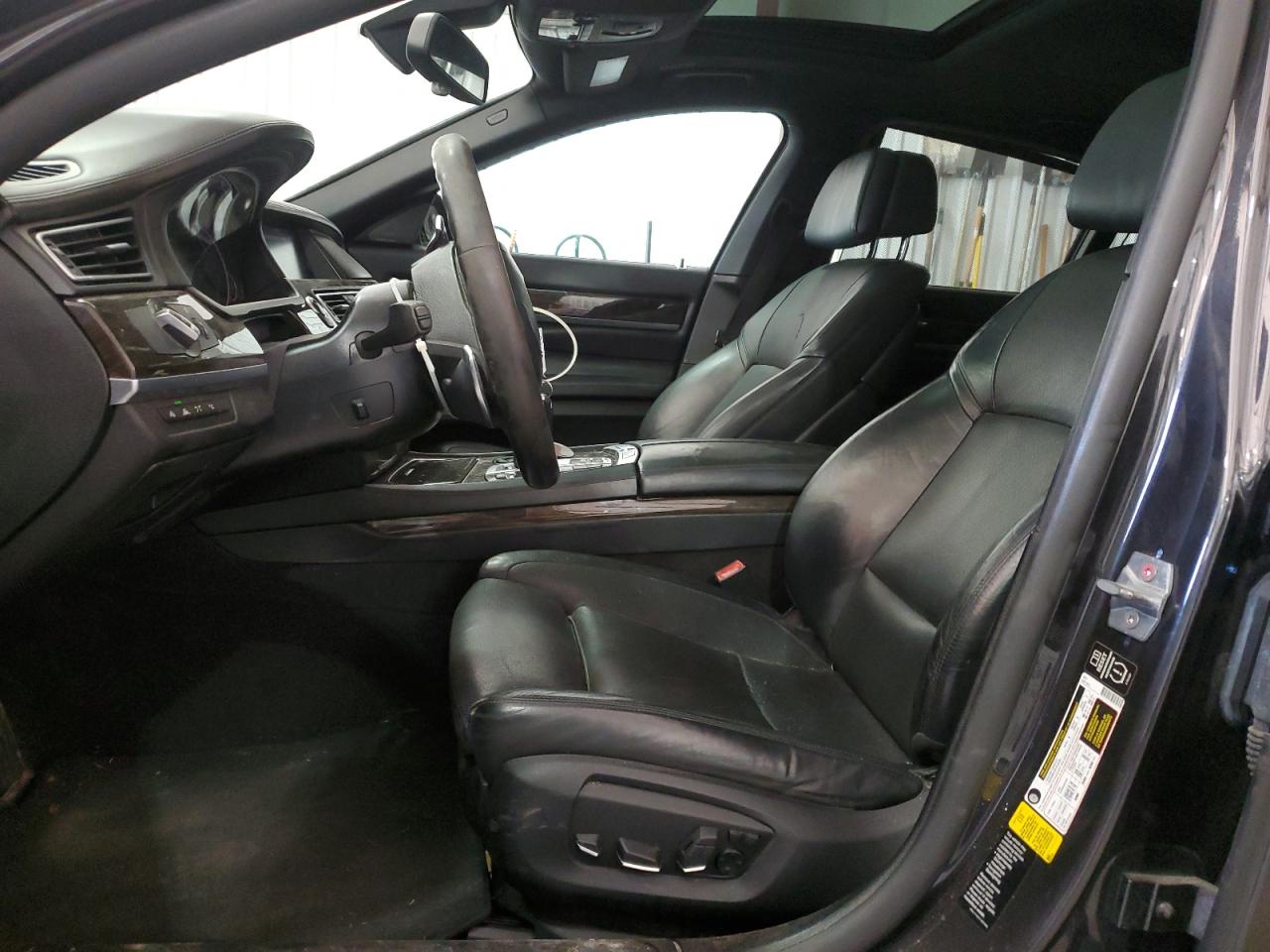 2015 BMW 750 I VIN: WBAYA8C50FD825699 Lot: 87101895