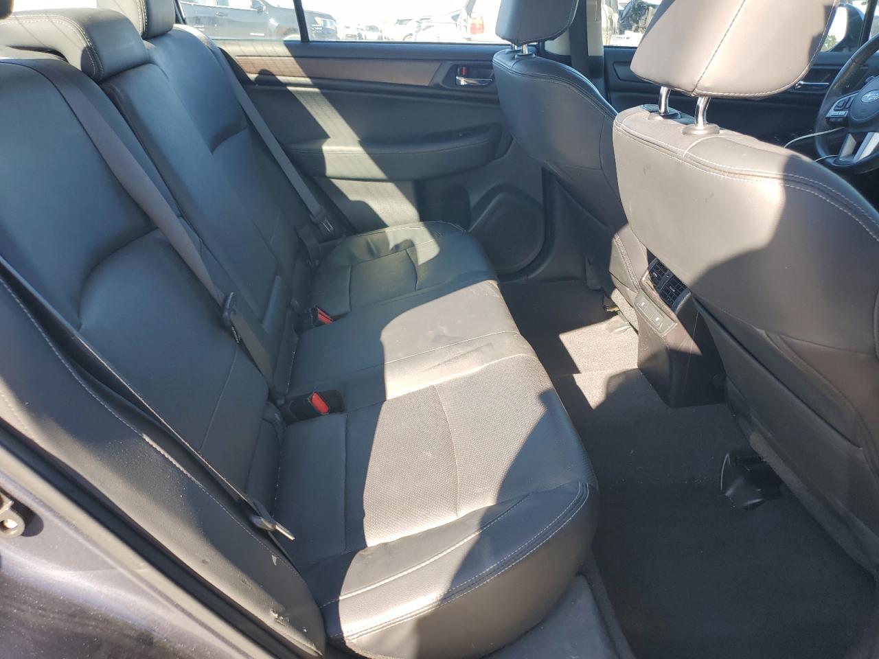 2017 Subaru Legacy 2.5I Limited VIN: 4S3BNAN69H3048894 Lot: 85717245