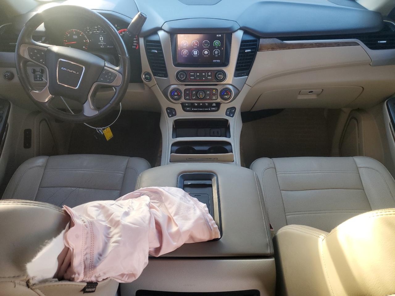 2016 GMC Yukon Xl Denali VIN: 1GKS2HKJ5GR361841 Lot: 82562505