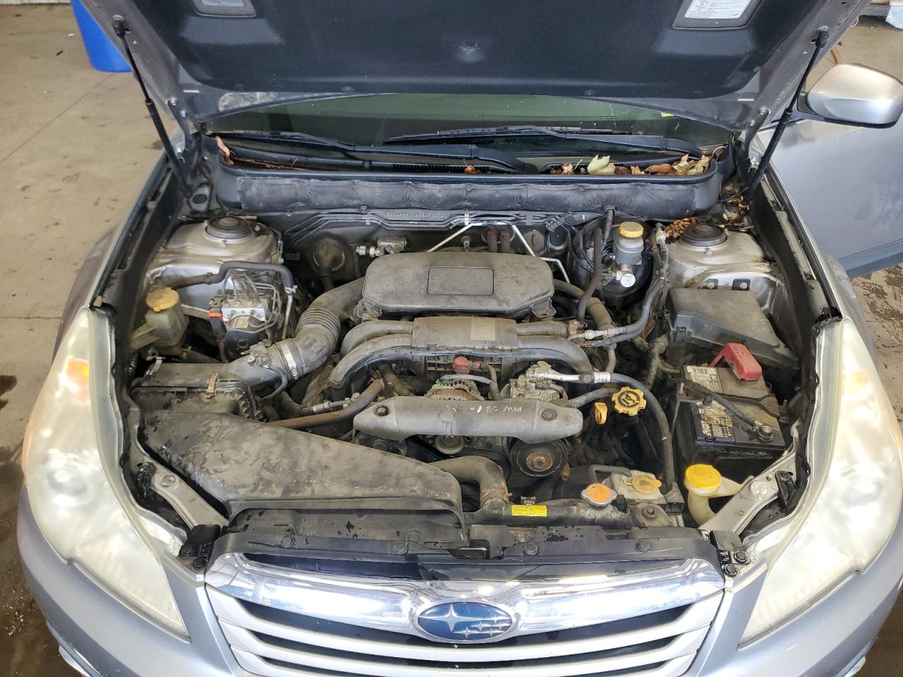 2011 Subaru Outback 2.5I Limited VIN: 4S4BRBJC4B3413216 Lot: 85117585