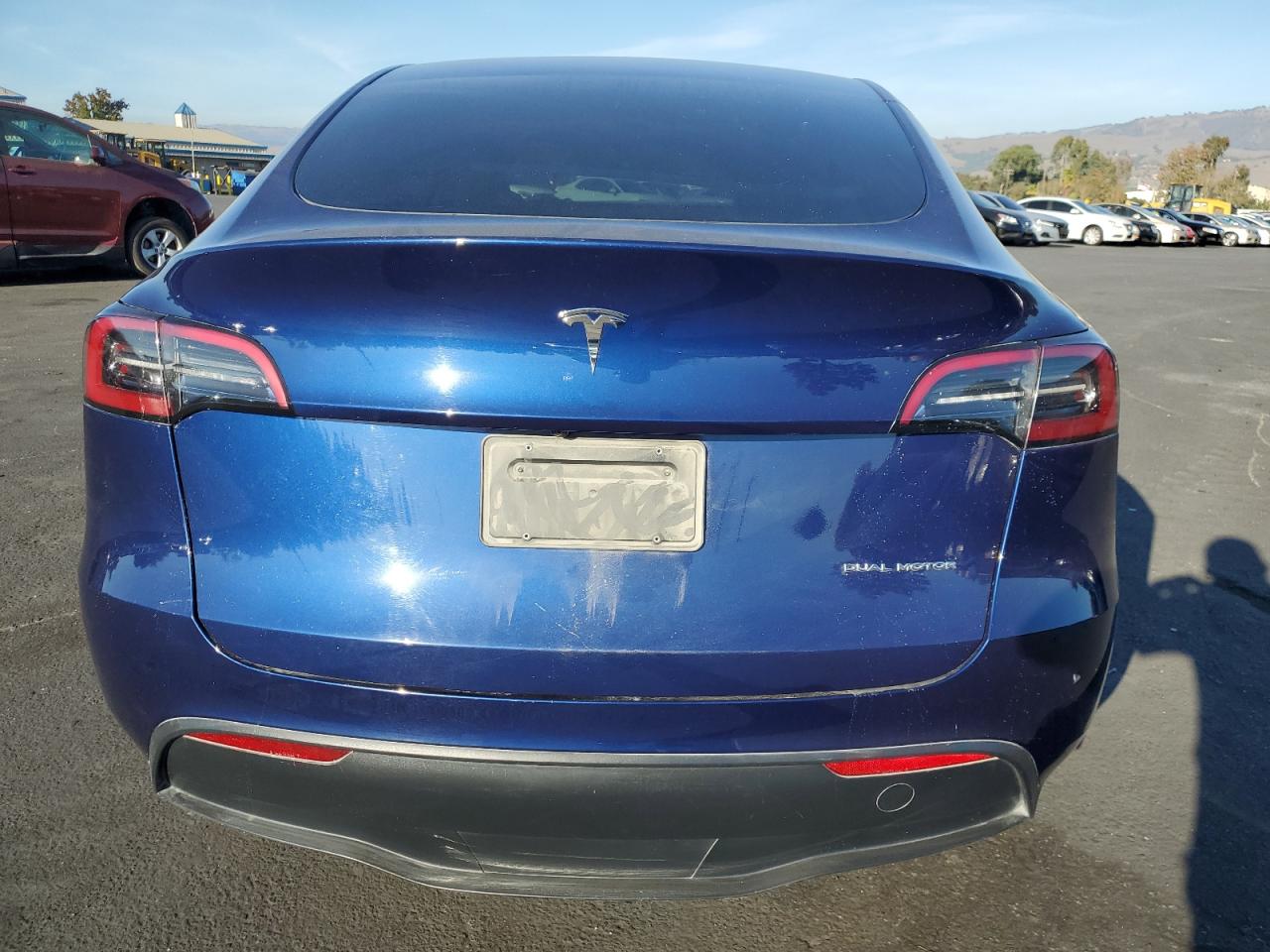 2023 Tesla Model Y VIN: 7SAYGDEE9PF622783 Lot: 90691015