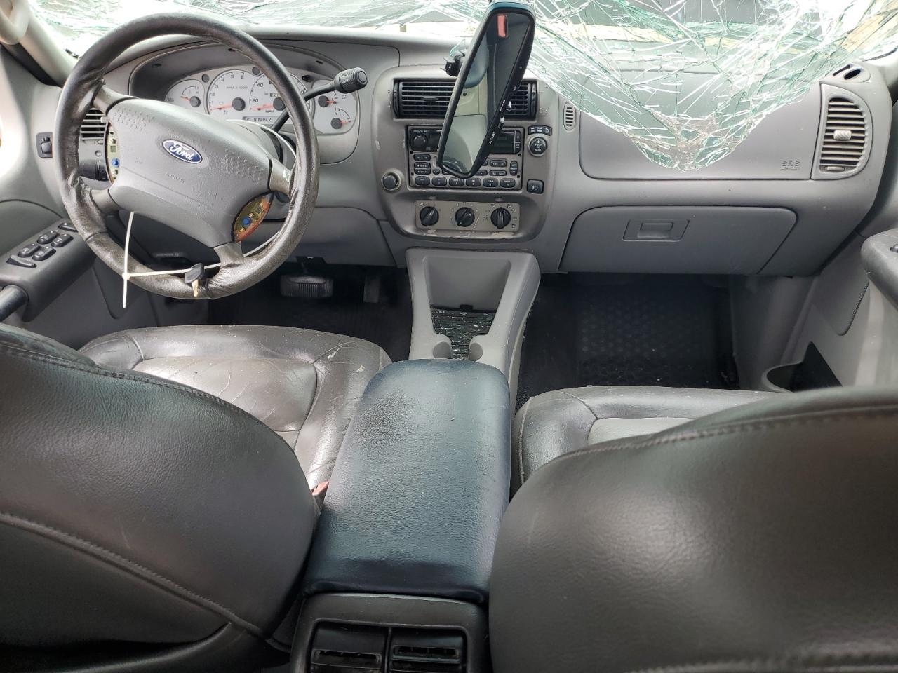 2003 Ford Explorer S VIN: 1FMZU67E03UA33086 Lot: 82234375