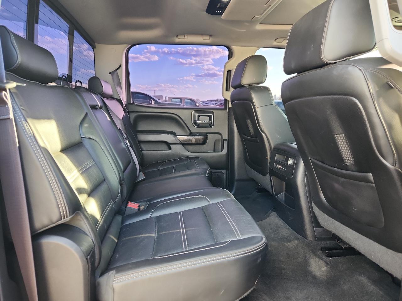 2015 GMC Sierra K2500 Denali VIN: 1GT120E85FF585158 Lot: 82690615