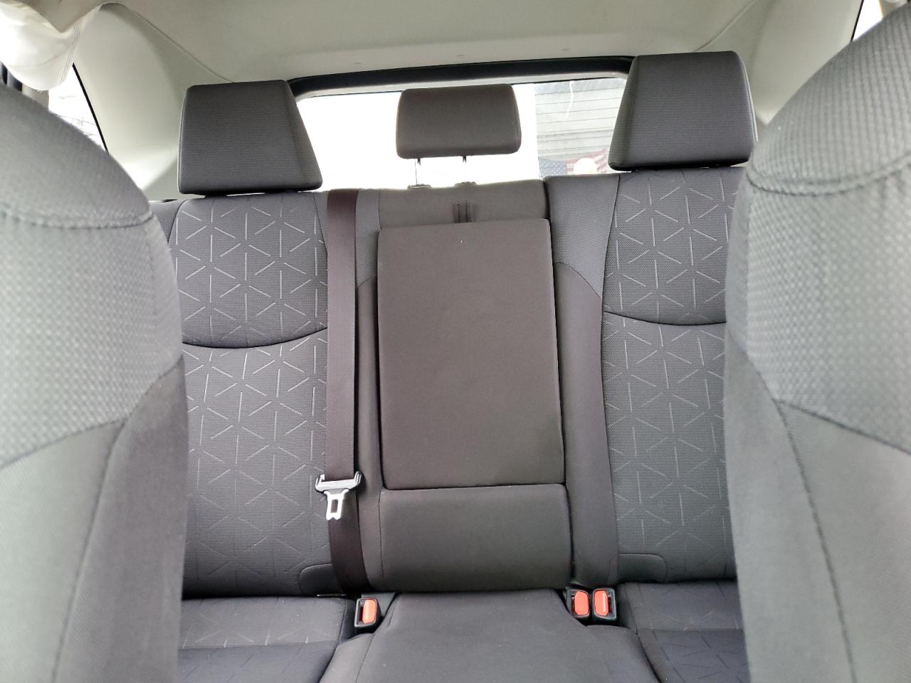 2020 Toyota Rav4 Xle VIN: JTMP1RFV7LD057229 Lot: 85585565