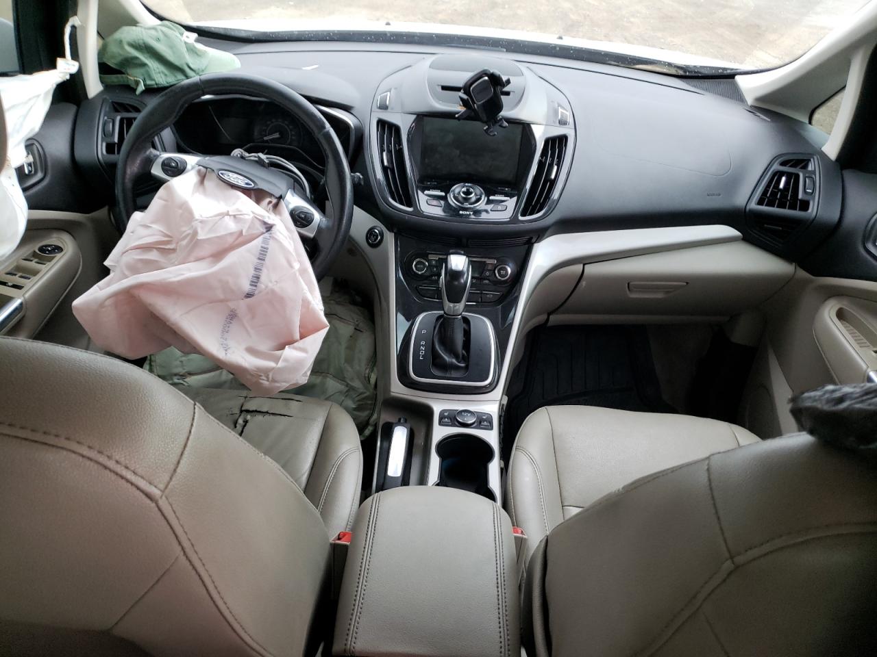 2015 Ford C-Max Sel VIN: 108933 Lot: 86537895