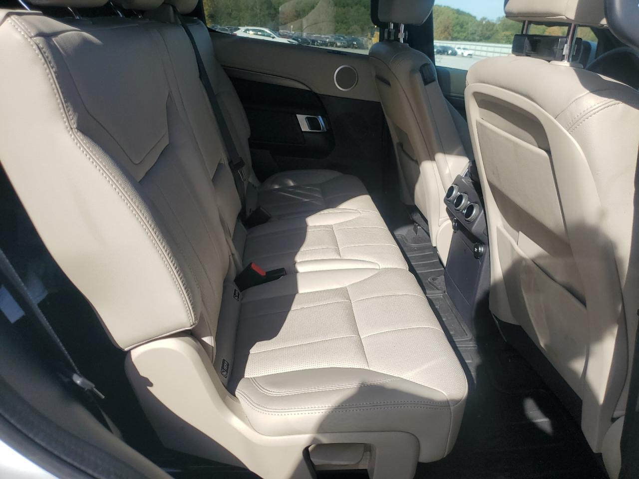 2020 Land Rover Discovery Se VIN: SALRG2RV9L2420631 Lot: 89504565