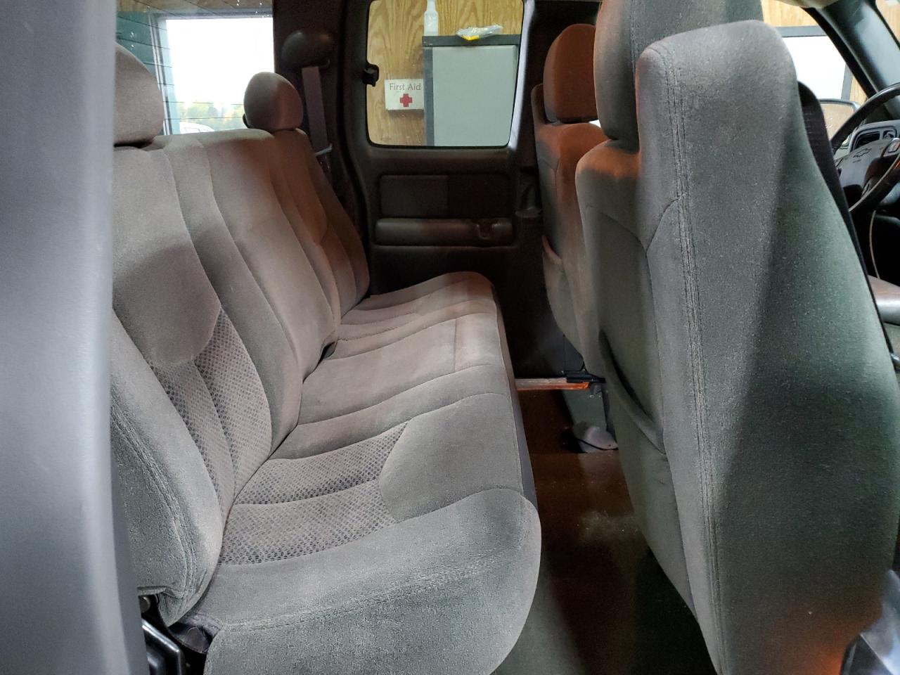 2004 Chevrolet Silverado K1500 VIN: 1GCEK19T04E136527 Lot: 85911475