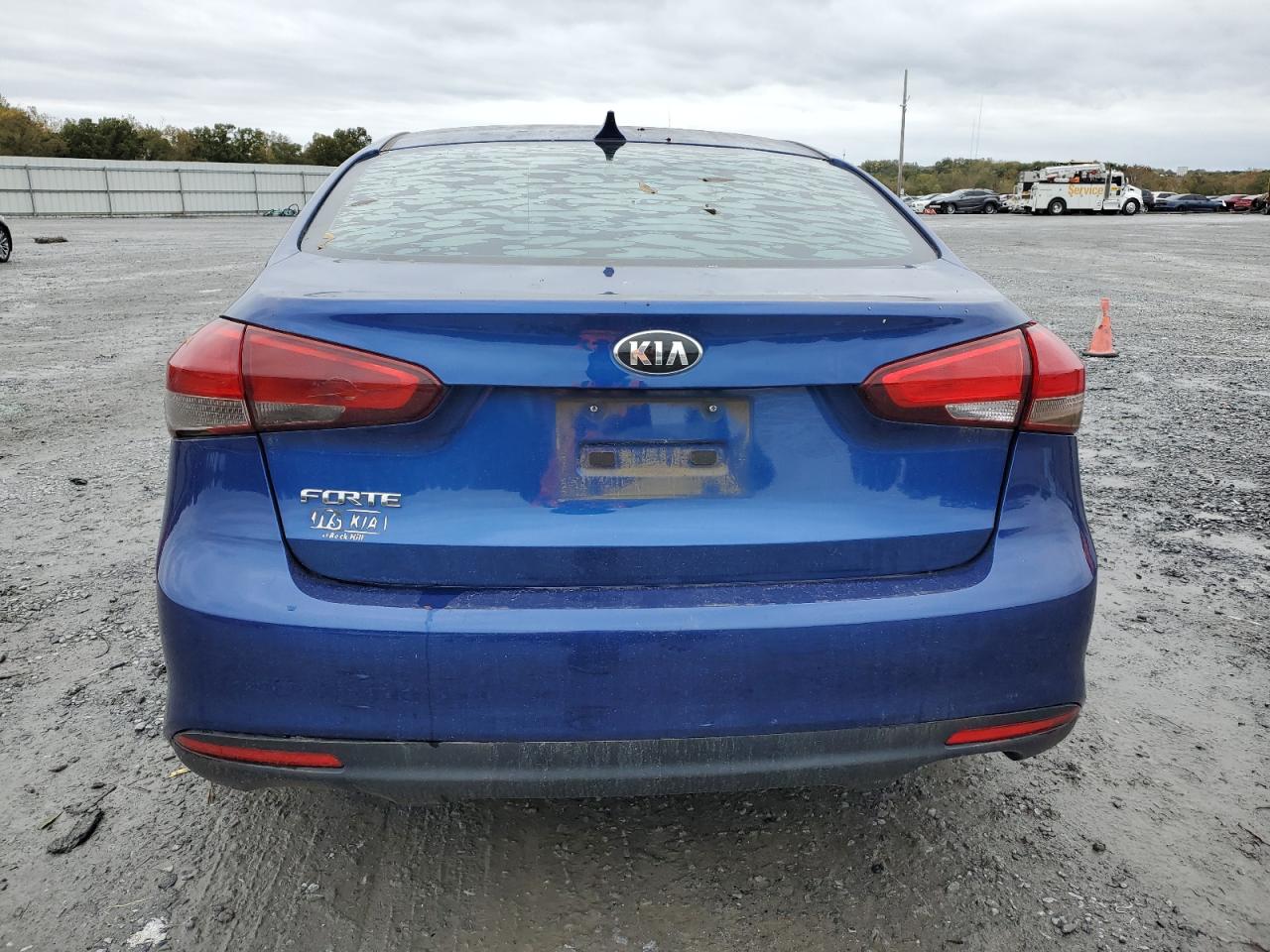 2018 Kia Forte Lx VIN: 3KPFK4A73JE190120 Lot: 90045475