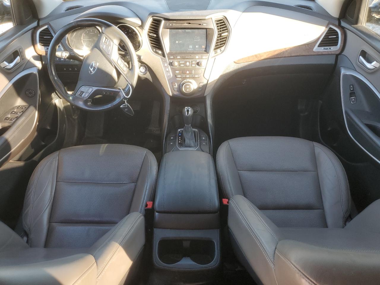 2017 Hyundai Santa Fe Se Ultimate VIN: KM8SRDHF2HU167118 Lot: 86066325