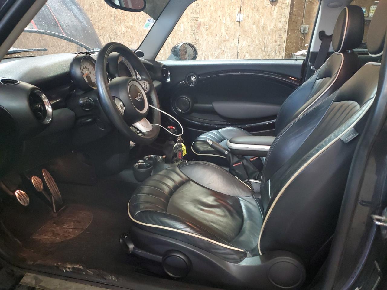 2007 Mini Cooper S VIN: WMWMF73557TT85948 Lot: 86838225