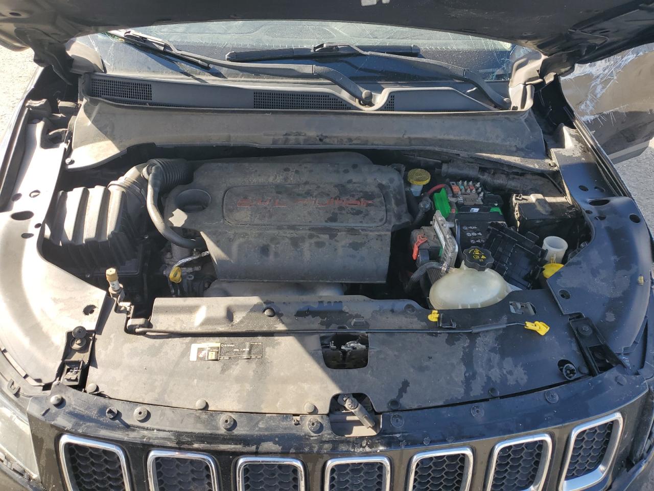 2017 Jeep Compass Latitude VIN: 3C4NJDBB2HT666025 Lot: 84867255