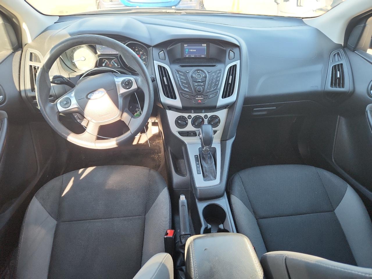 2014 Ford Focus Se VIN: 1FADP3K20EL323621 Lot: 84585275