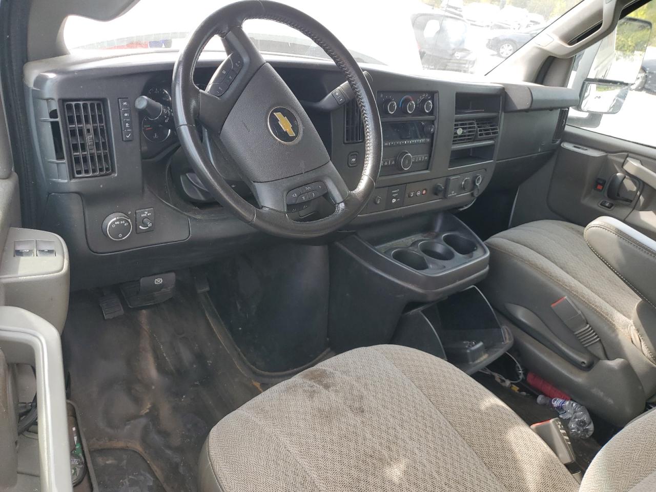 2020 Chevrolet Express G3500 VIN: 1GB0GRFG9L1230174 Lot: 84376365