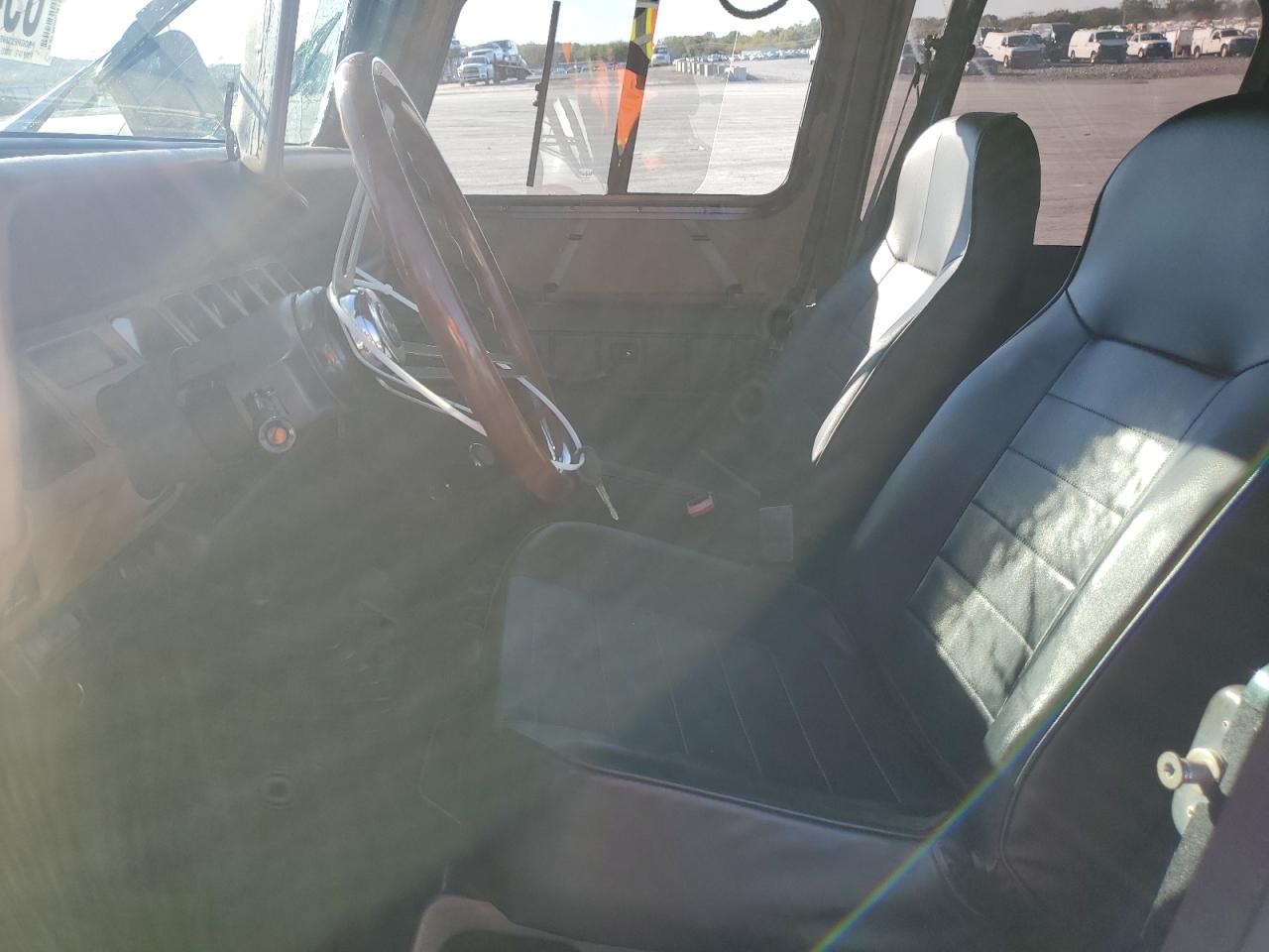 1994 Jeep Wrangler / Yj Se VIN: 1J4FY29S4RP443169 Lot: 89485285