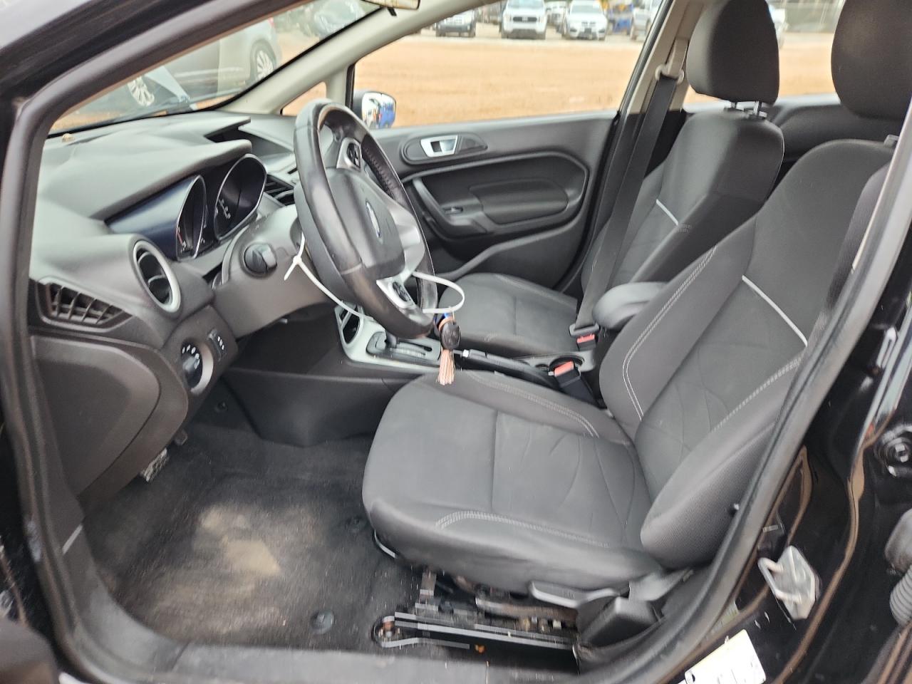 2014 Ford Fiesta Se VIN: 3FADP4EJ9EM173841 Lot: 82719005