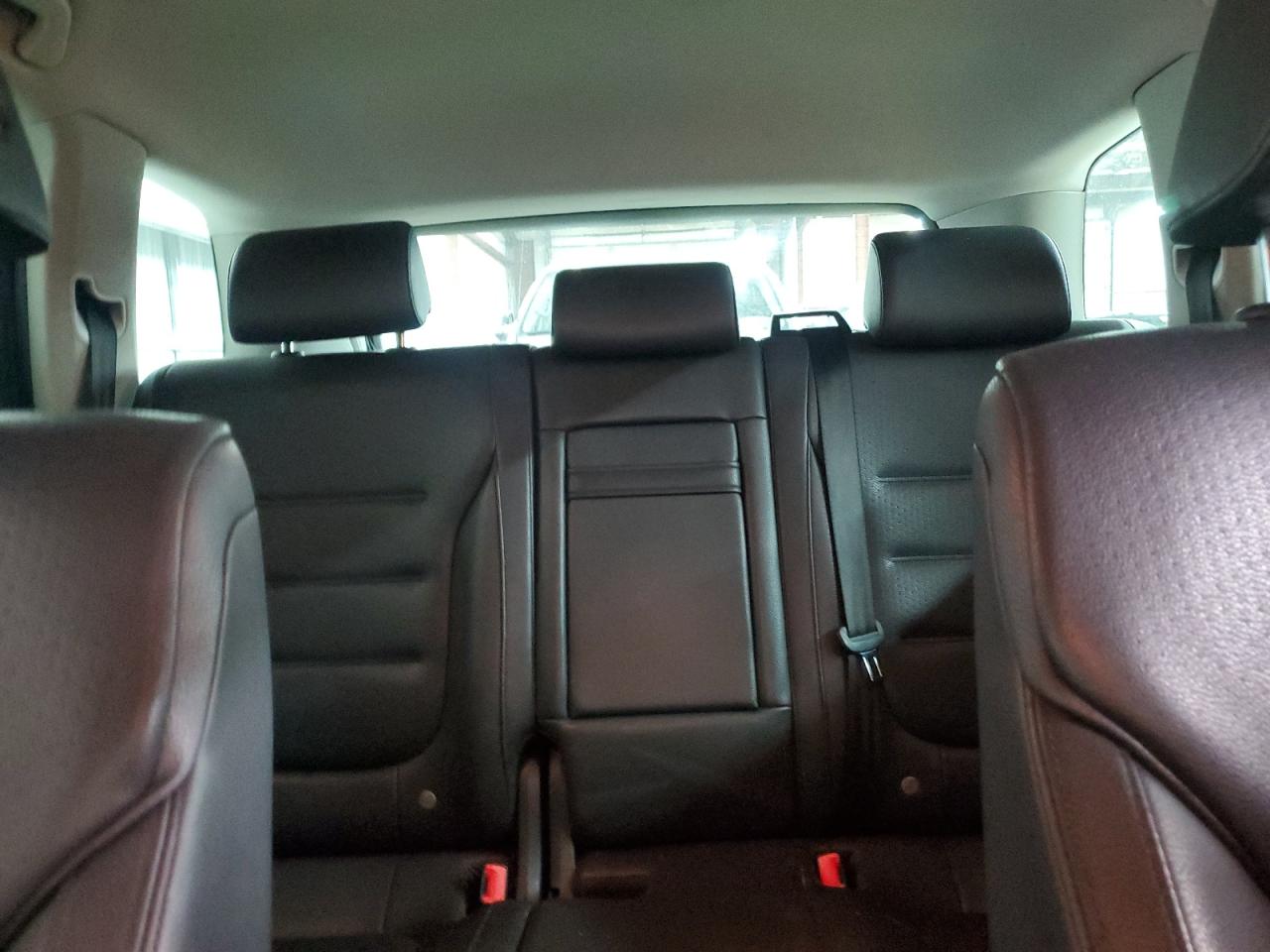 2014 Volkswagen Touareg V6 VIN: WVGEF9BP8ED011892 Lot: 82556465