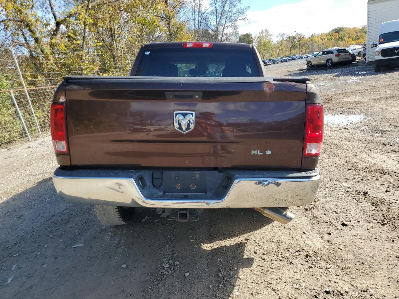 2015 Ram 1500 St VIN: 3C6RR6KT6FG651975 Lot: 87086155