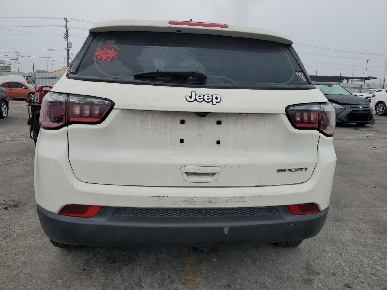 2017 Jeep Compass Sport VIN: 3C4NJCAB8HT672942 Lot: 90732045