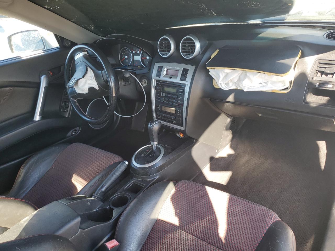 2006 Hyundai Tiburon Gt VIN: KMHHN65F46U190015 Lot: 90083195