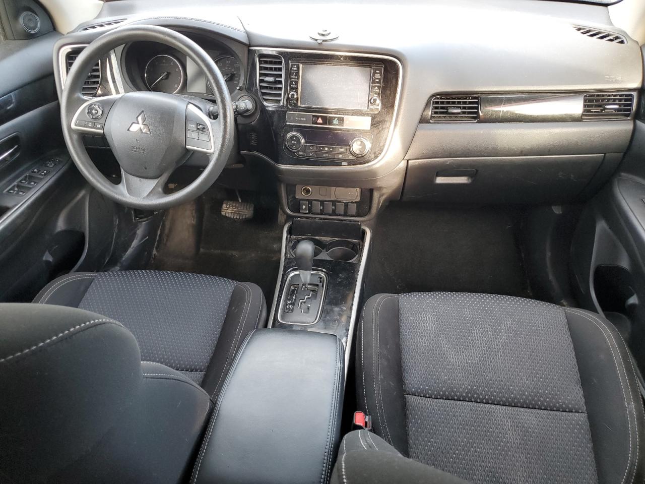 2019 Mitsubishi Outlander Se VIN: JA4AZ3A31KZ055666 Lot: 85672725