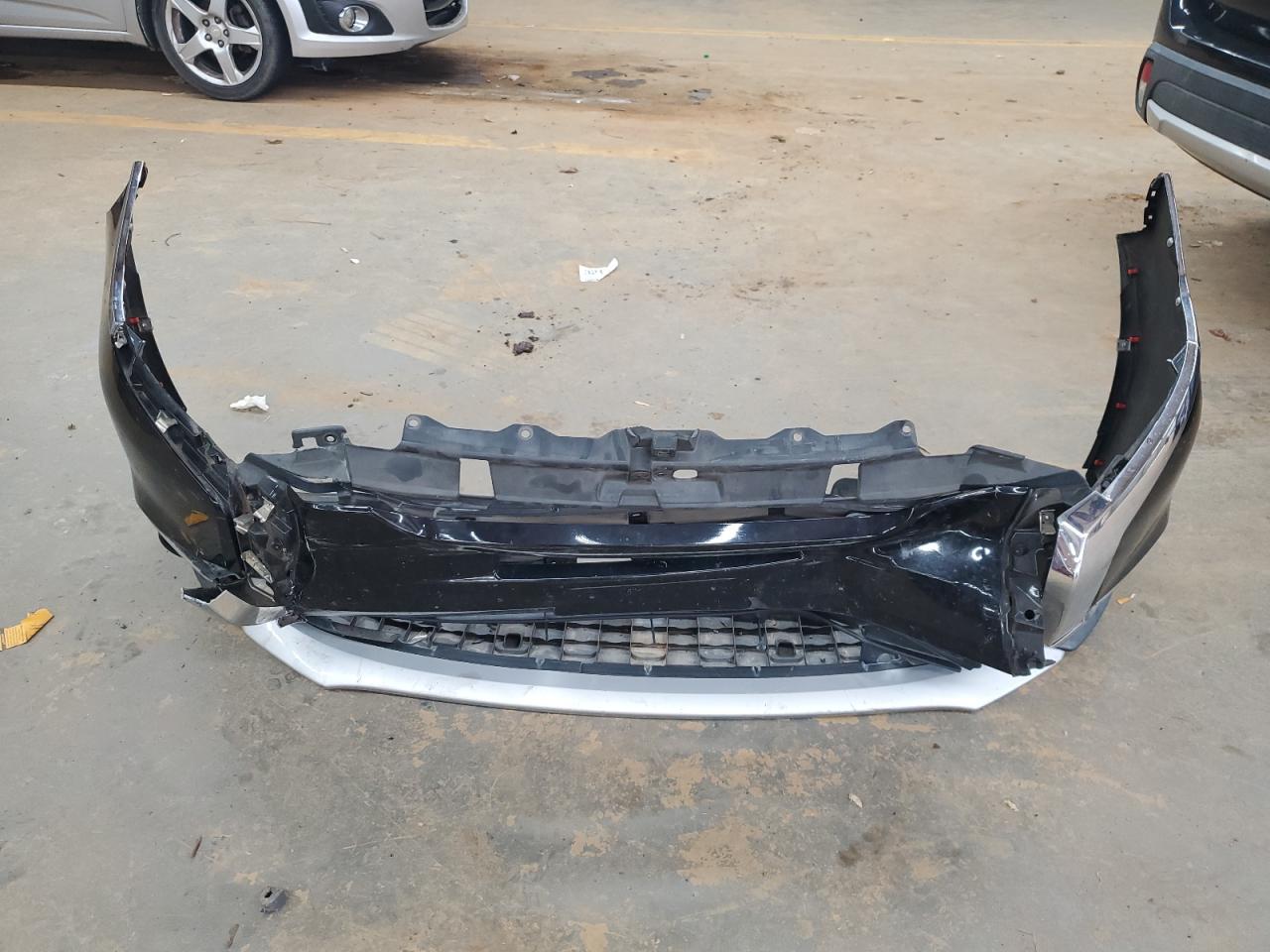 2017 Mitsubishi Outlander Es VIN: JA4AZ2A33HZ030660 Lot: 90908035