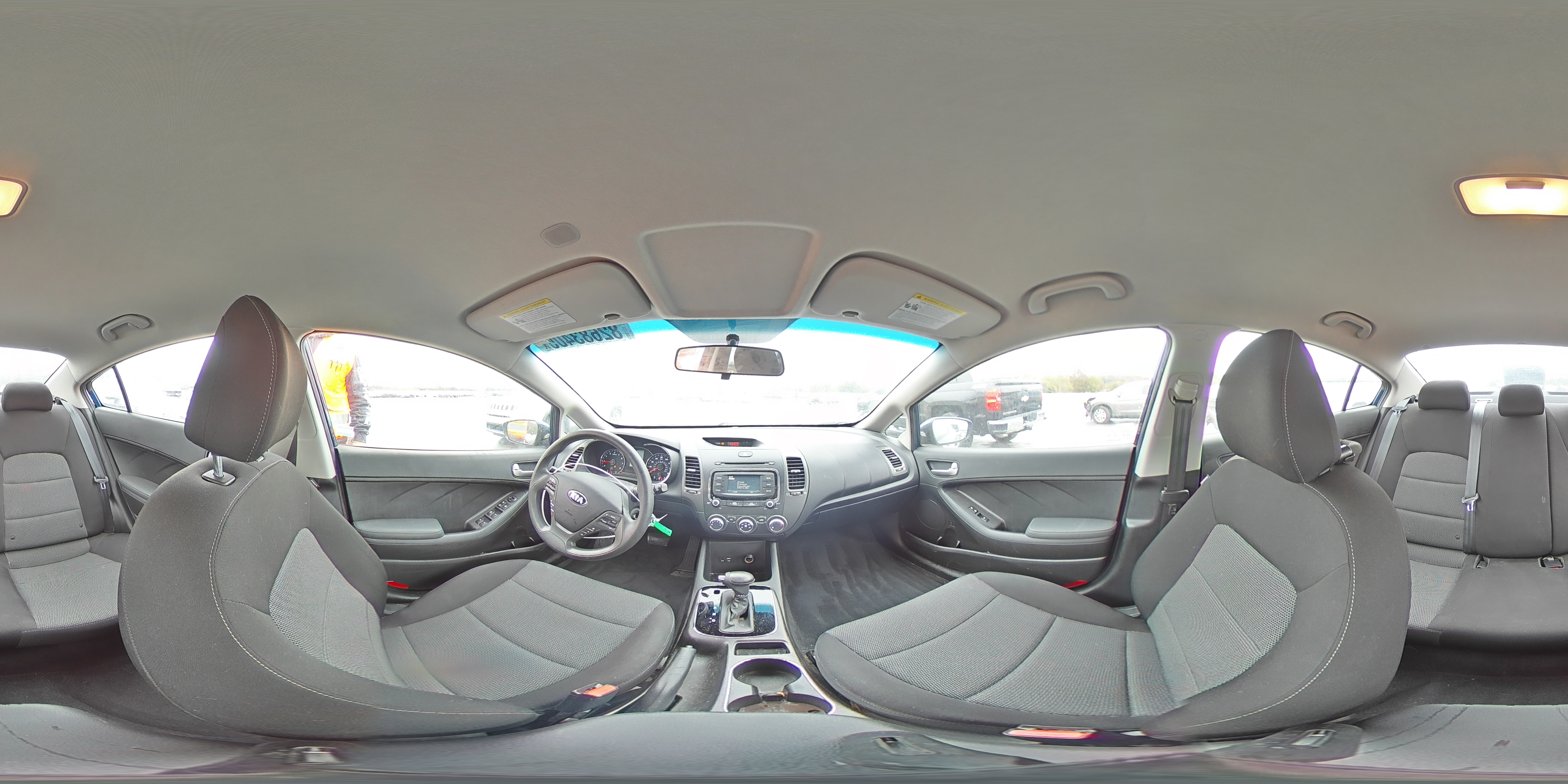 2018 Kia Forte Lx VIN: 3KPFK4A71JE270984 Lot: 82683405