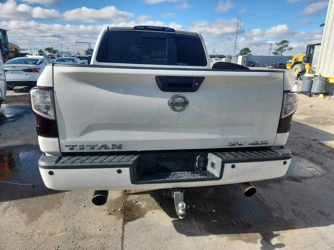 2017 Nissan Titan Sv VIN: 1N6AA1E51HN576302 Lot: 89722875