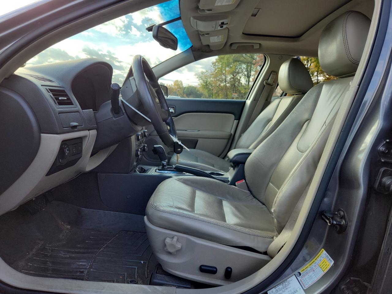 2010 Ford Fusion Hybrid VIN: 3FADP0L36AR112621 Lot: 89490645