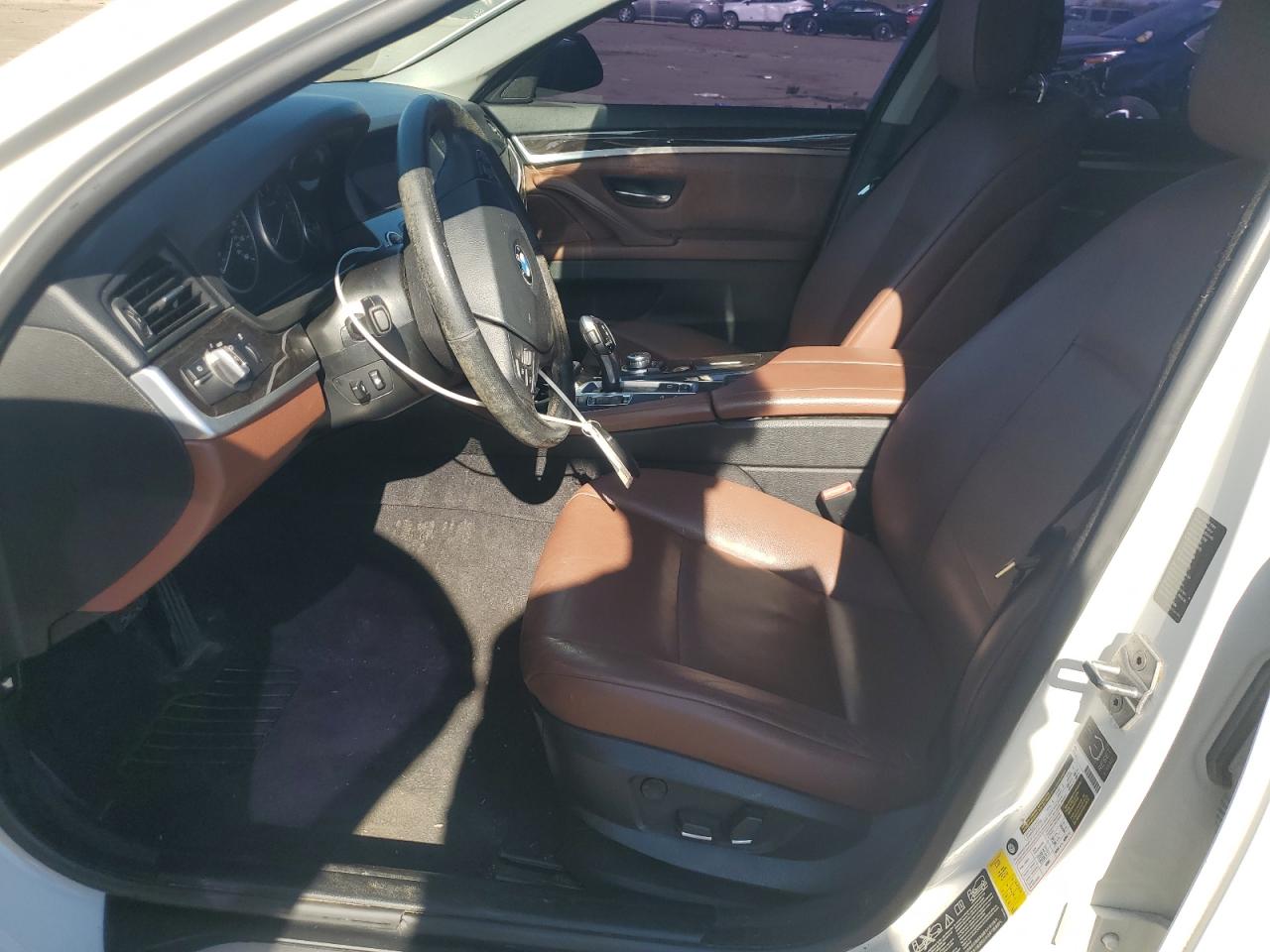 2013 BMW 528 Xi VIN: WBAXH5C53DDW16010 Lot: 84803205