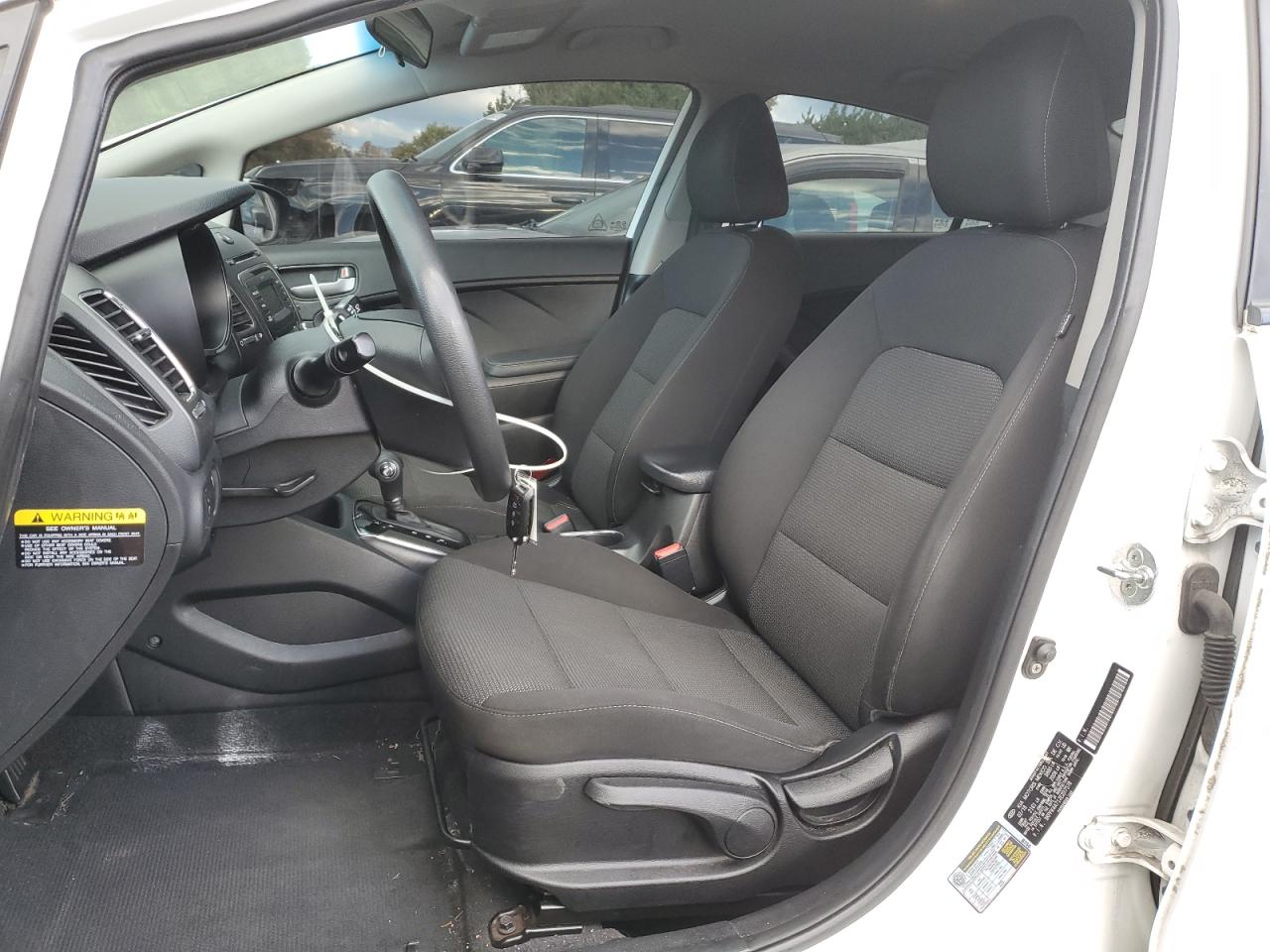 2018 Kia Forte Lx VIN: 3KPFK4A71JE237578 Lot: 90724275