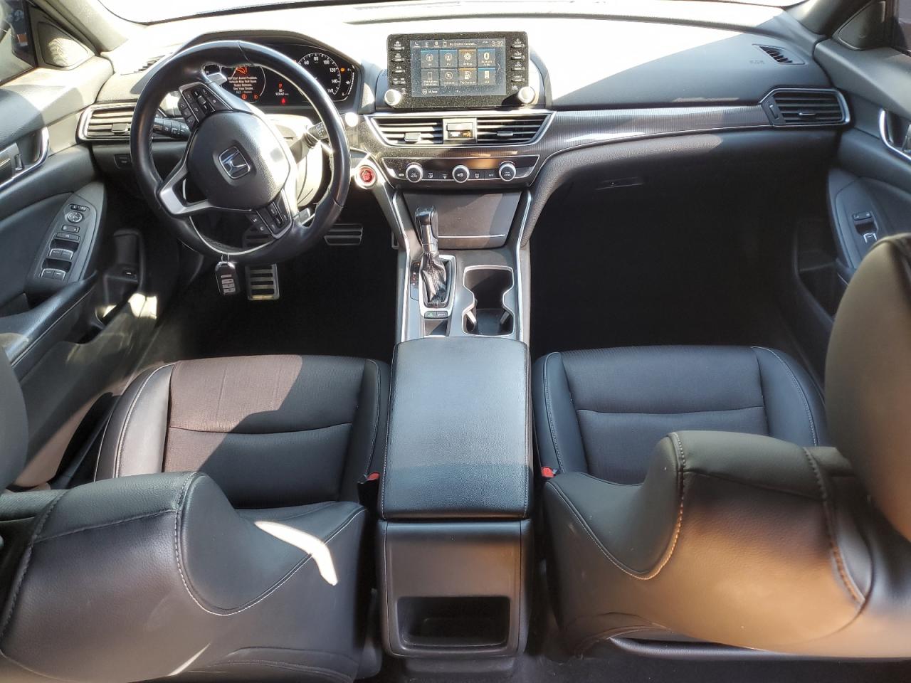 2018 Honda Accord Sport VIN: 1HGCV1F32JA014047 Lot: 82217335