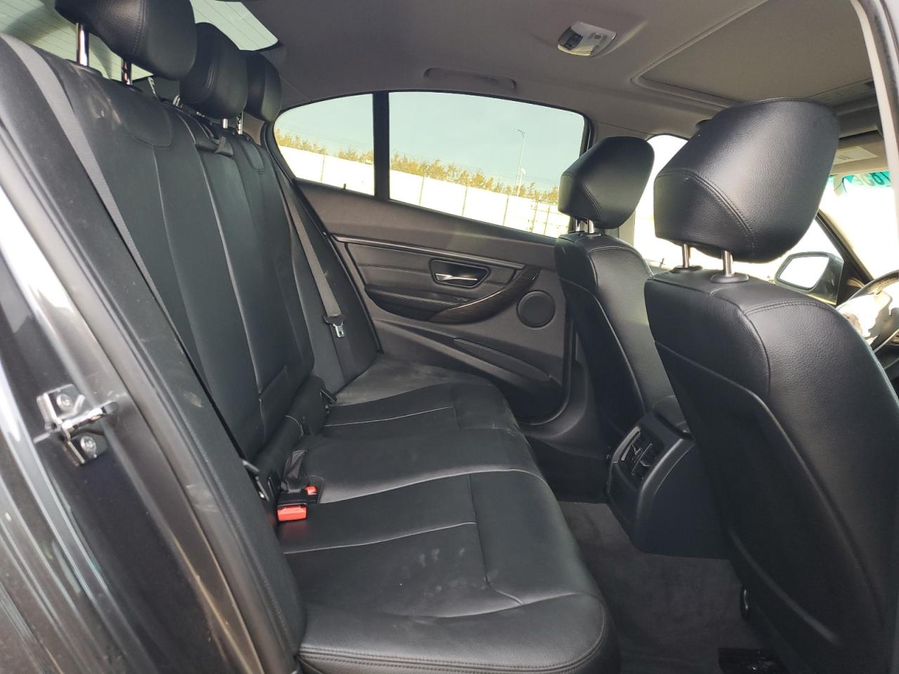 2013 BMW 328 Xi VIN: WBA3B3C53DF530379 Lot: 84364785